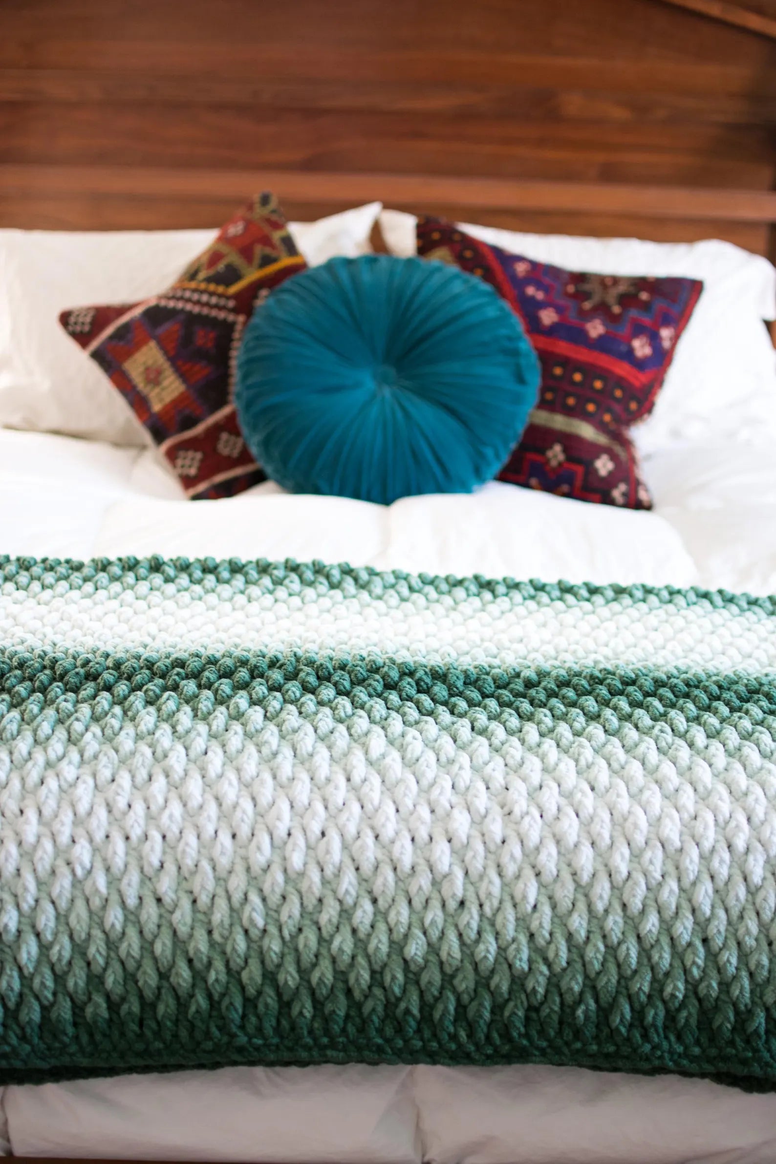 Chunky Evergreen Throw Blanket Crochet Pattern