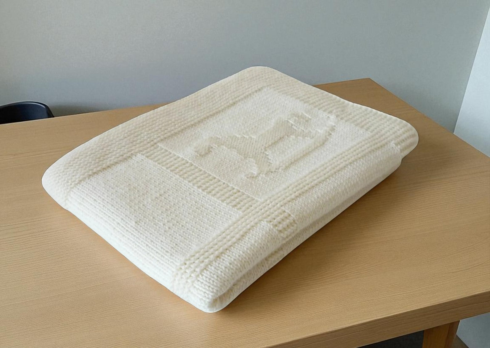 Adorable Rocking Horse Baby Blanket – knitting Pattern