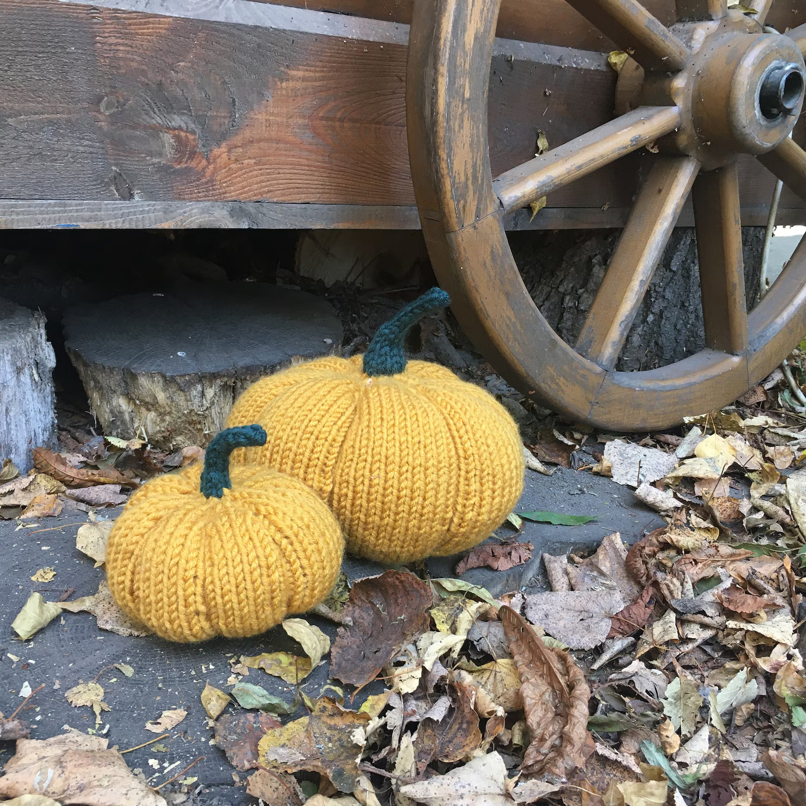 Rustic Pumpkin Chunky Knit Pumpkins for Halloween  Knitting Pattern